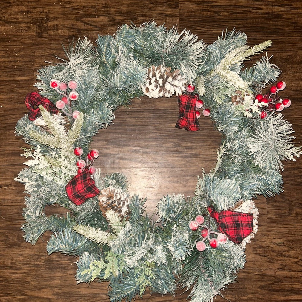 Snow-Kissed Holiday Wreath with Red Plaid Accents